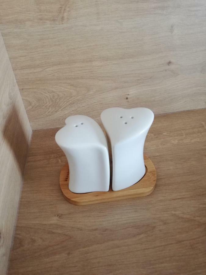 Apartman Julrich Vrbov Buitenkant foto